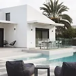 De Reve Villa *